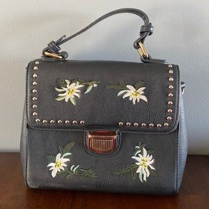 Black flower bag, comes with shoulder strap